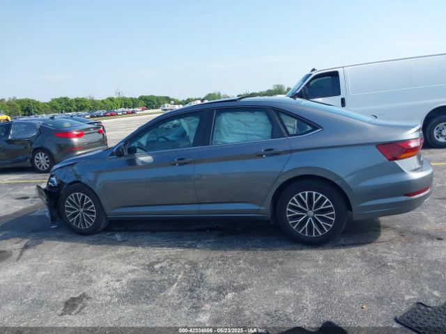 3VWC57BU8KM120682 Volkswagen Jetta 1.4t R-line/1.4t S/1.4t Se