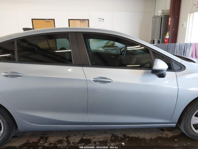 1G1BC5SM9H7205809 Chevrolet Cruze Ls Auto