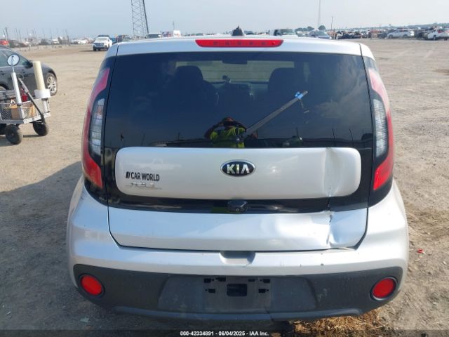 KNDJN2A22H7482927 KIA Soul