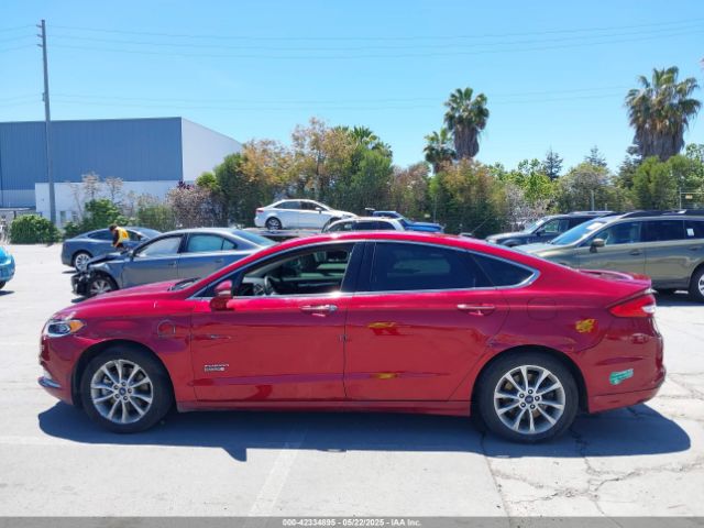 3FA6P0SUXHR380486 Ford Fusion Energi Titanium