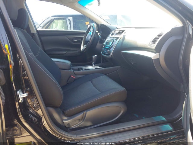 1N4AL3AP3JC163997 Nissan Altima 2.5 Sv