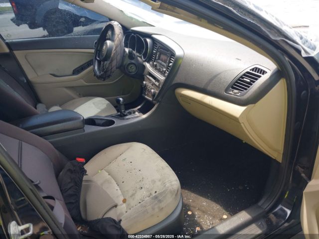 5XXGM4A77EG322243 KIA Optima Lx