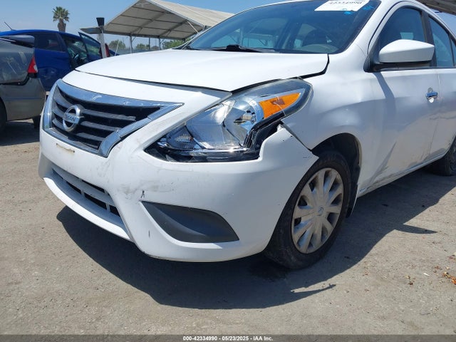 3N1CN7AP7HL851569 Nissan 2017