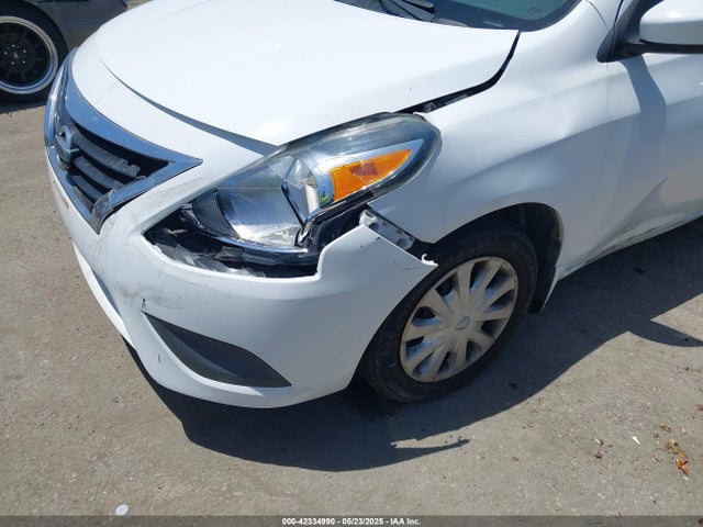 3N1CN7AP7HL851569 Nissan 2017