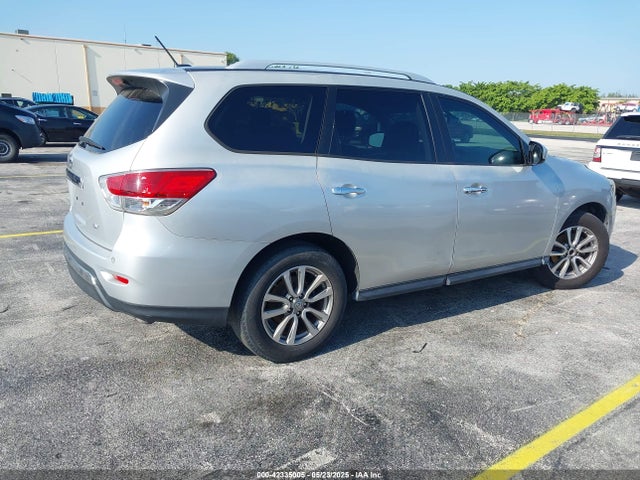 5N1AR2MNXFC617601 Nissan Pathfinder Platinum/s/sl/sv