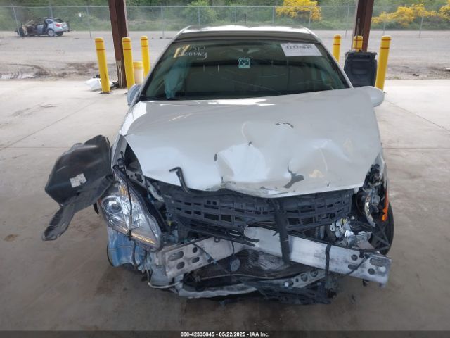 JTDKN3DUXE1739323 Toyota Prius Three