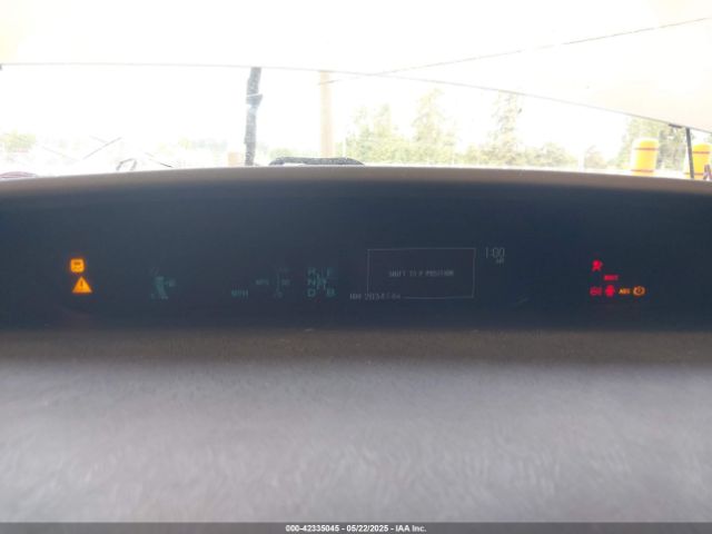 JTDKN3DUXE1739323 Toyota Prius Three