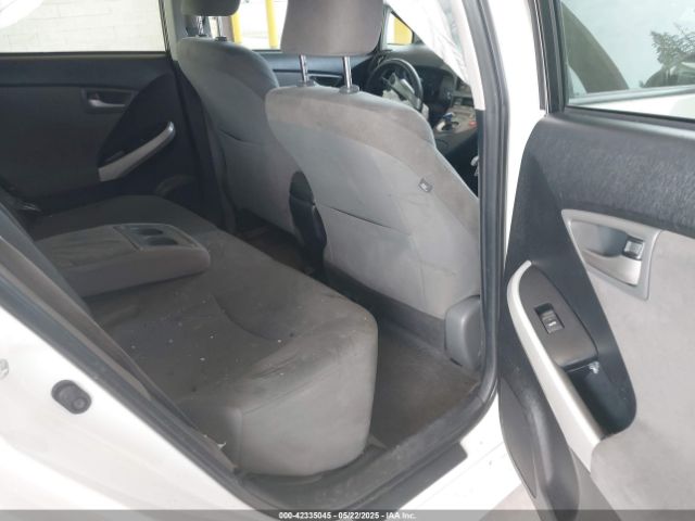 JTDKN3DUXE1739323 Toyota Prius Three