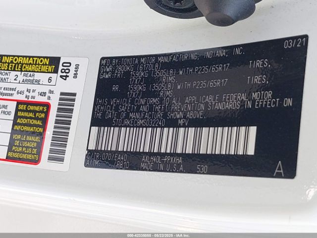 5TDJRKEC8MS032240 Toyota SIENNA XLE