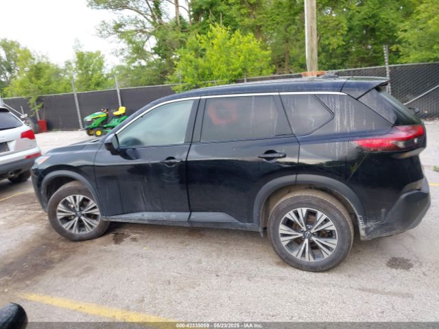 JN8BT3BA7PW421121 Nissan Rogue Sv Fwd