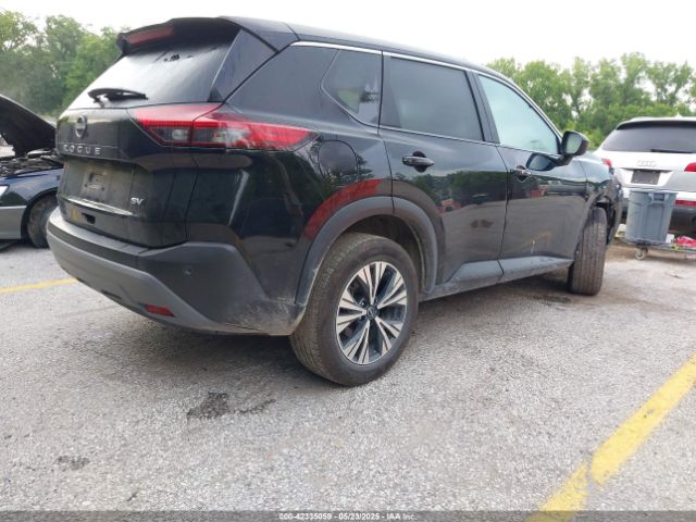 JN8BT3BA7PW421121 Nissan Rogue Sv Fwd