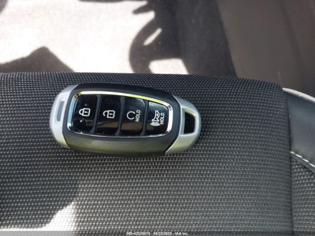 KMHRC8A3XPU272866 Hyundai Venue Limited