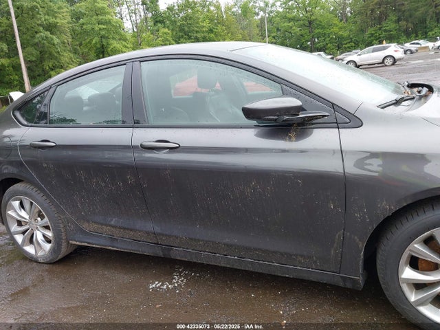 1C3CCCDG9FN665041 Chrysler 200 S