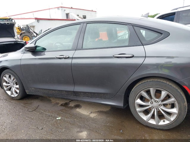1C3CCCDG9FN665041 Chrysler 200 S