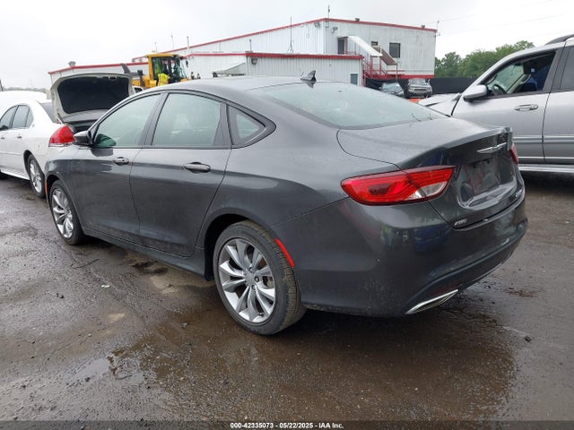 1C3CCCDG9FN665041 Chrysler 200 S