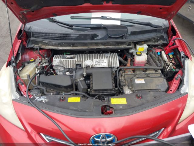 JTDZN3EU8E3320808 Toyota Prius V Five