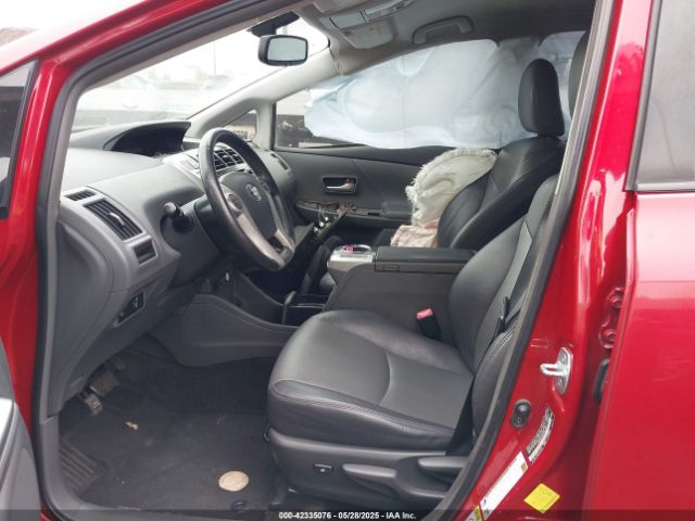 JTDZN3EU8E3320808 Toyota Prius V Five