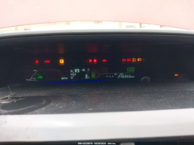 JTDZN3EU8E3320808 Toyota Prius V Five