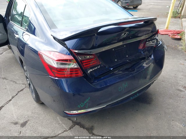 1HGCR2F0XHA000391 Honda k24w1