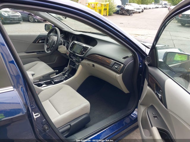 1HGCR2F0XHA000391 Honda k24w1