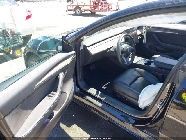 2022 TESLA MODEL 3 5YJ3E1EB9NF192719 Photo 4