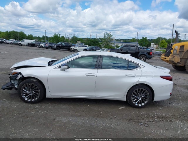 Lexus a25a-fxs, 3nm 2024 58AEA1C15RU040758 Image 14