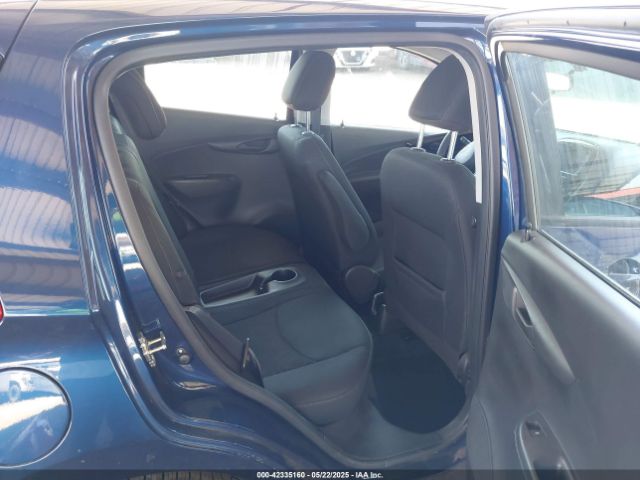 KL8CD6SA4NC038663 Chevrolet lv7
