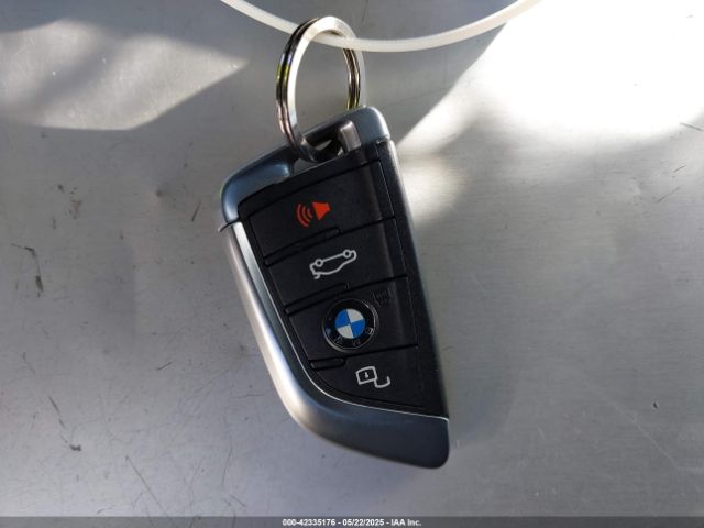 3MW5R1J01L8B10868 BMW 330I
