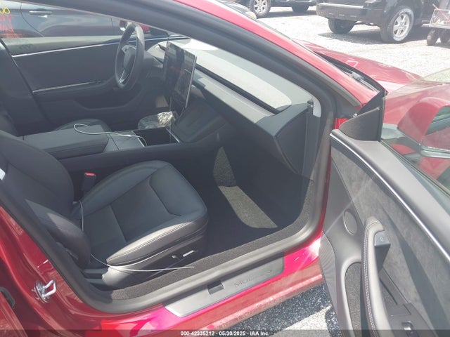 2025 TESLA MODEL 3 5YJ3E1EB3SF893624 Photo 4