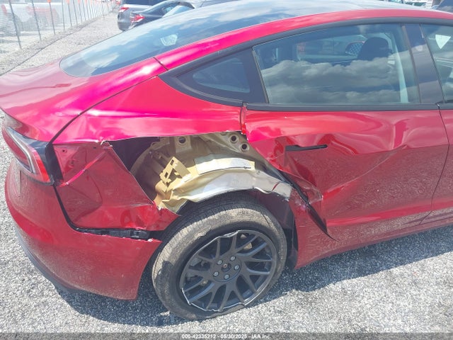 2025 TESLA MODEL 3 5YJ3E1EB3SF893624 Photo 5