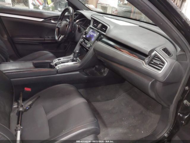 2HGFC2F89KH557466 Honda Civic Sport