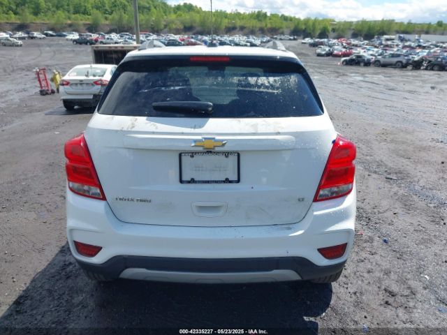 KL7CJPSB5KB943555 Chevrolet Trax Lt