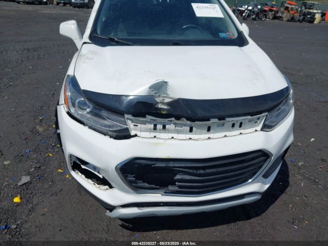 KL7CJPSB5KB943555 Chevrolet Trax Lt