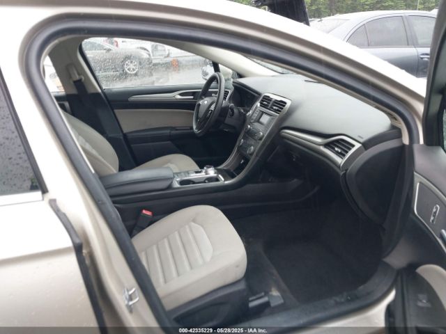 3FA6P0G73JR255726 Ford FUSION S