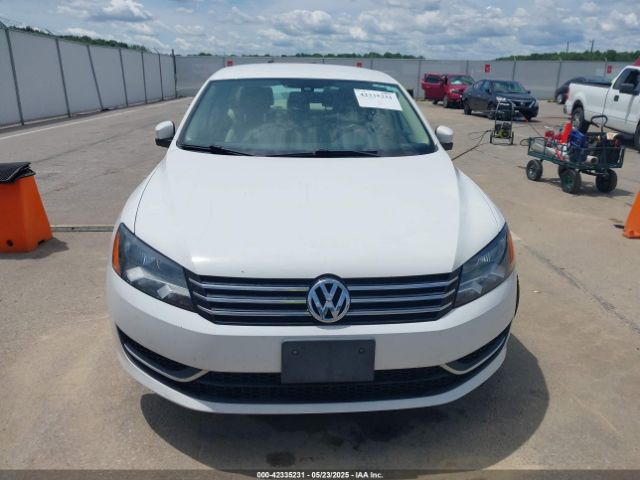 1VWAT7A39EC032039 Volkswagen Passat 1.8t Wolfsburg Edition