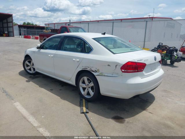 1VWAT7A39EC032039 Volkswagen Passat 1.8t Wolfsburg Edition