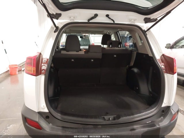 Toyota Rav4 Xle 2015 JTMRFREV9FD109959 Image 18