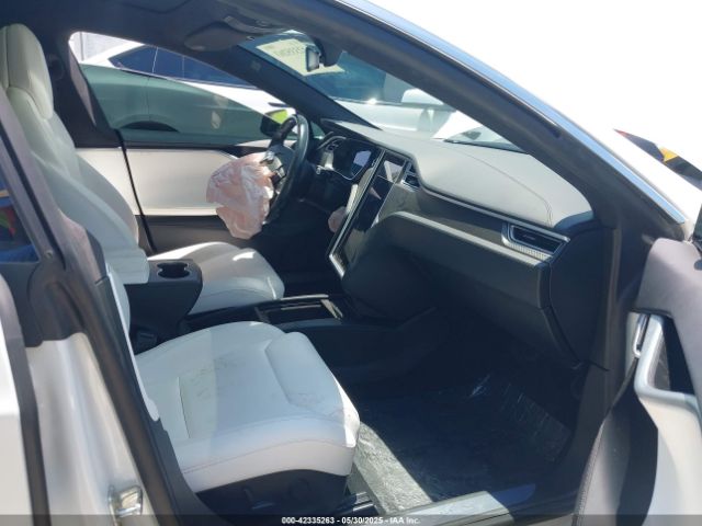 5YJSA1E25JF245269 Tesla Model S 100d/75d/p100d