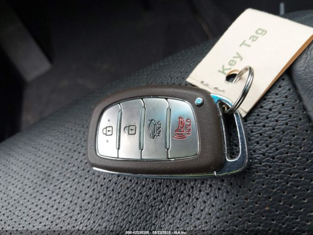 KMHDH4AE0FU283881 Hyundai Elantra Limited