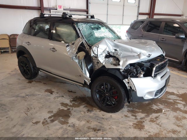 2016 MINI COUNTRYMAN WMWZC5C58GWU01495 Photo 0