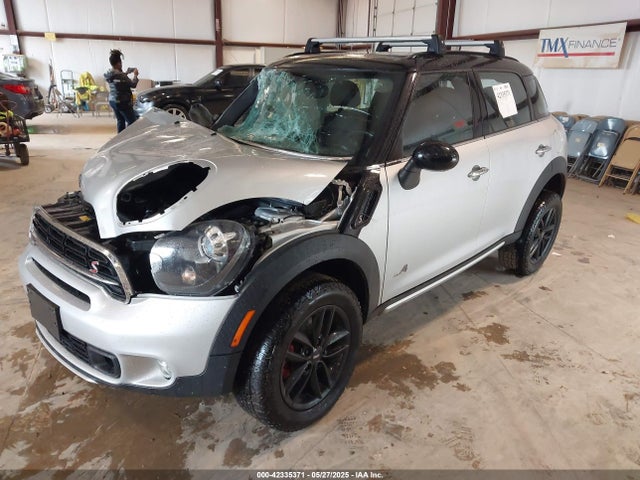 2016 MINI COUNTRYMAN WMWZC5C58GWU01495 Photo 1