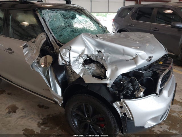 2016 MINI COUNTRYMAN WMWZC5C58GWU01495 Photo 5