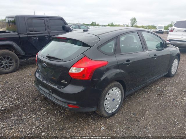 1FADP3K2XEL367139 Ford FOCUS SE