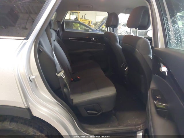 5XYPGDA34GG024980 KIA Sorento 2.4l Lx