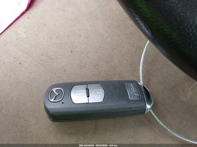 3MZBN1K72HM158162 Mazda pe