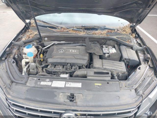 1VWAT7A39GC028396 Volkswagen Passat 1.8t S