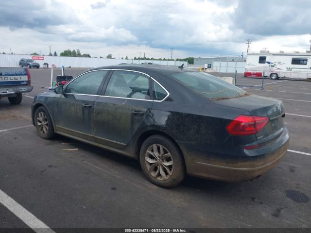 1VWAT7A39GC028396 Volkswagen Passat 1.8t S
