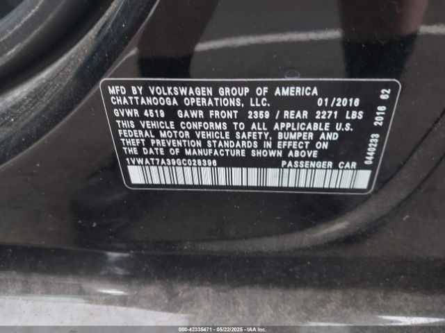 1VWAT7A39GC028396 Volkswagen Passat 1.8t S