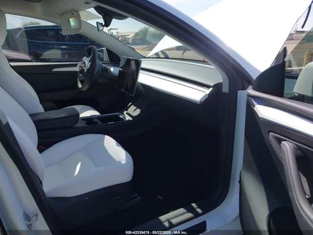 Tesla 2024 2024 7SAYGAEEXRF165581 Image 5