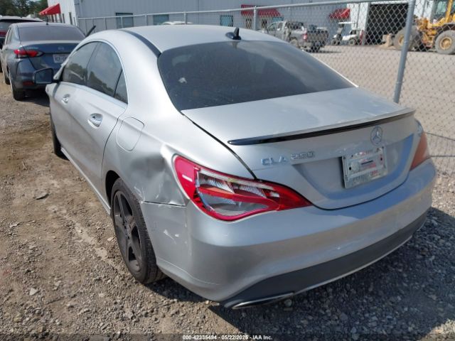 2018 MERCEDES-BENZ CLA 250 WDDSJ4EB4JN586221 Photo 2